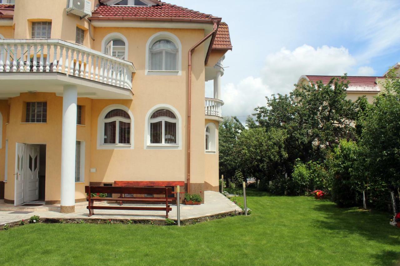 Casa Monica Hotel Băile Felix Exterior photo